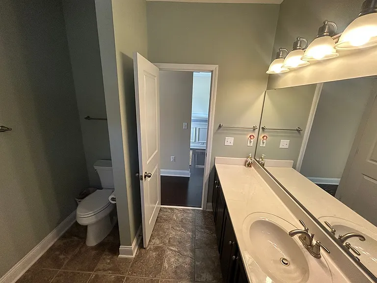 1189 Parish Way — Photo 31
