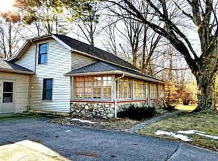 343 Ewing St, Newaygo, MI
