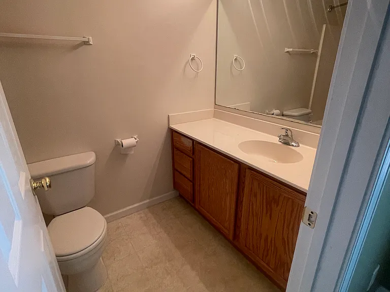 119 Creekside Dr #119 — Photo 9