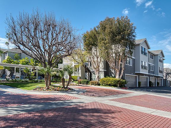 2nd image of 711 S B St APT 110