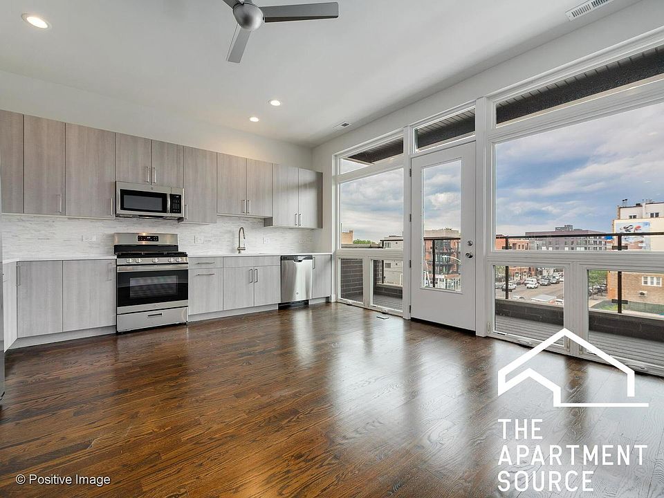 1st image of 2352 W North Ave #3E
