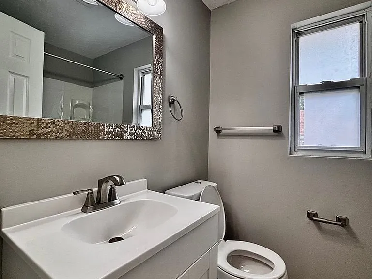 Maples Townhomes — Photo 32