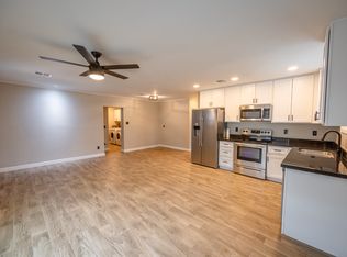 649 W 1st St, Mesa, AZ 85201