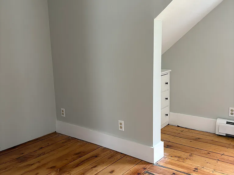 301 Maine St #1 — Photo 11