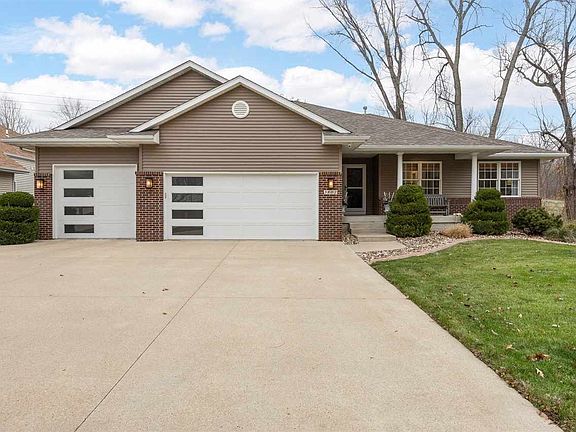 2nd image of 3802 Richland Dr NW