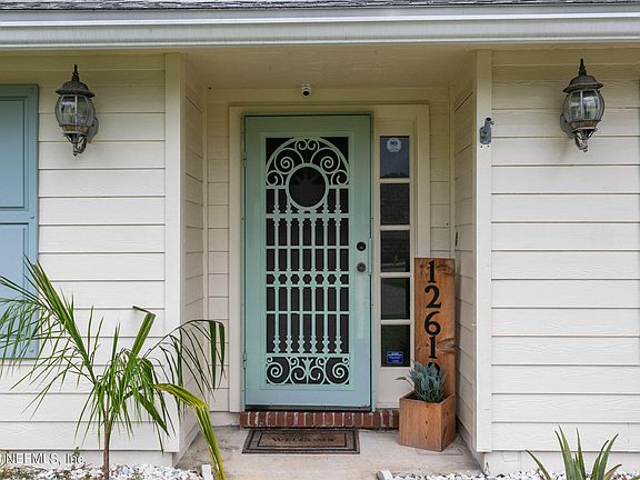 3rd image of 12619 LAZY MEADOW Drive N