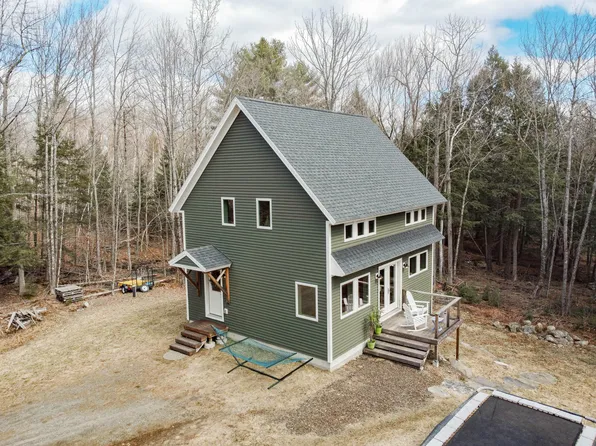 54 Homestead Road, Washington, ME 04574