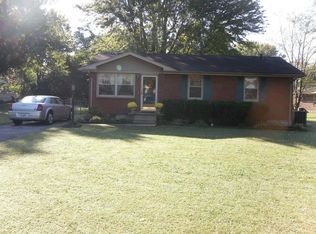 701 Hawthorne St, Hopkinsville, KY 42240