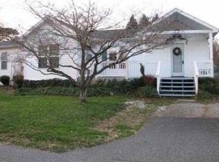 3240 Kanawha Ave, Hurricane, WV 25526
