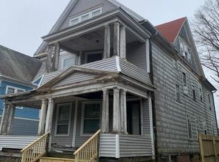 130 Hubinger St, New Haven, CT 06511