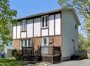 25 Uxbridge Cres, Ottawa, ON K2L 1P6