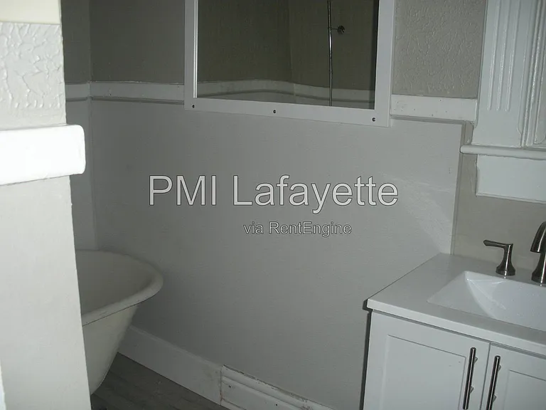 757 E Clinton St #1W — Photo 10