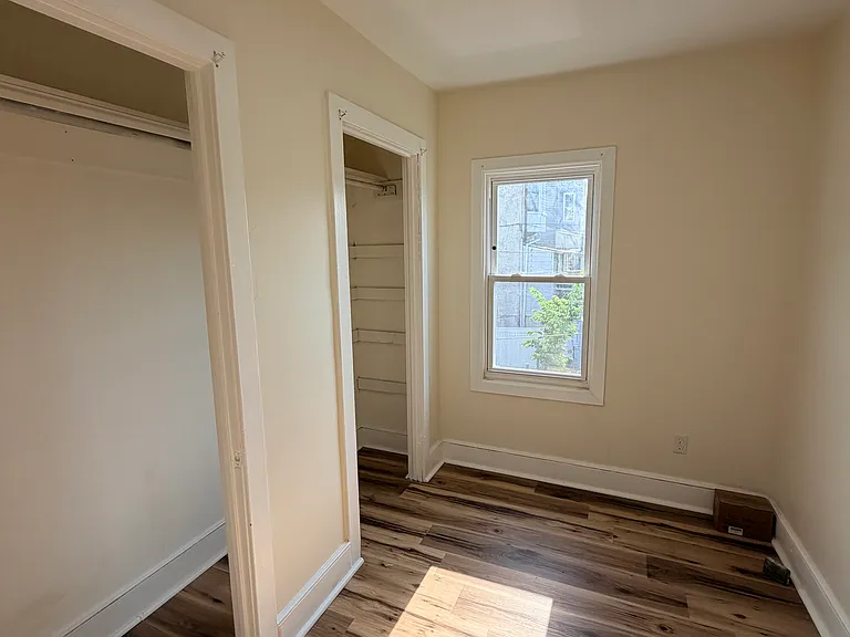 149 N Front St #2 — Photo 5