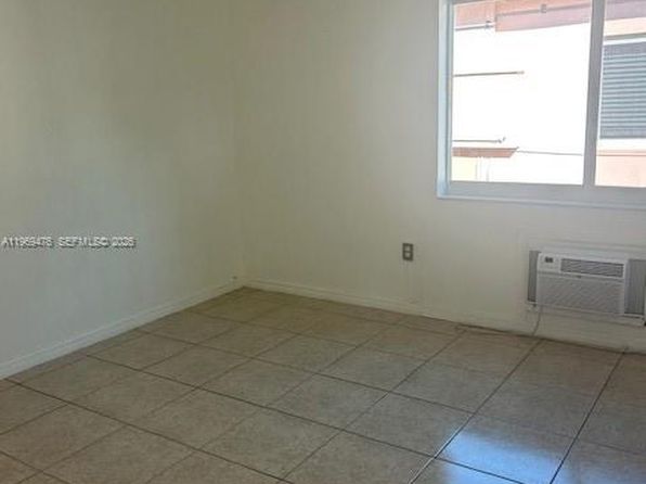 1795 Calais Dr APT 1