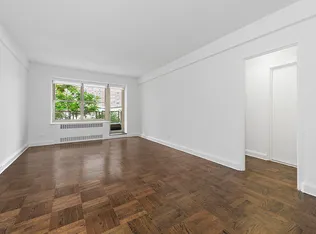 40 Park Avenue 05J image 1 of 8