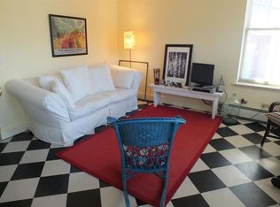 113 W Main St, Harbor Springs, MI 49740