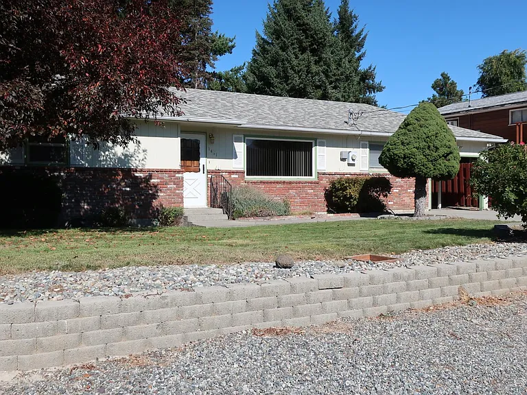 1451 Tedford St SE — Photo 1
