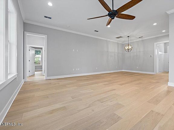 4th image of 981 SAILFISH Drive