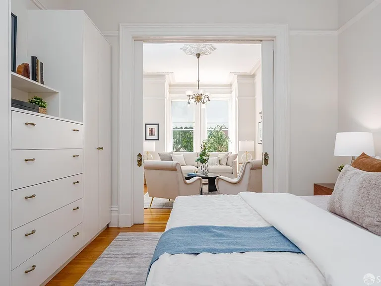 135 Scott St — Photo 6