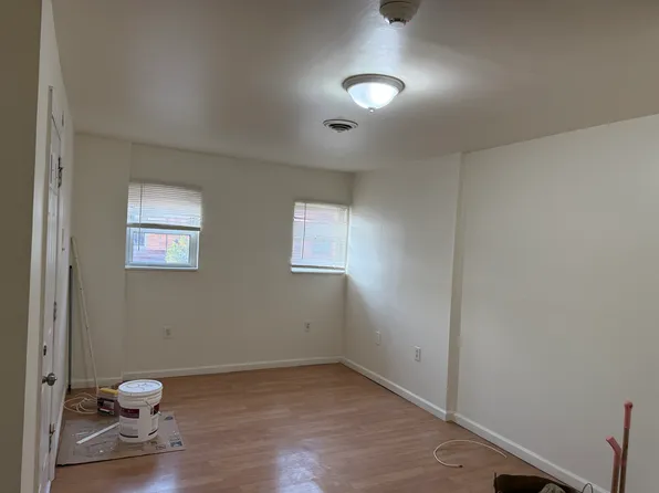 1424 W Porter St APT 3, Philadelphia, PA 19145