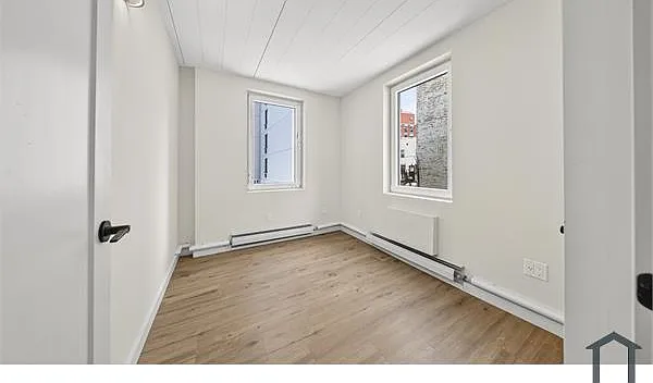 1824 Anthony Ave #3-15 — Photo 7