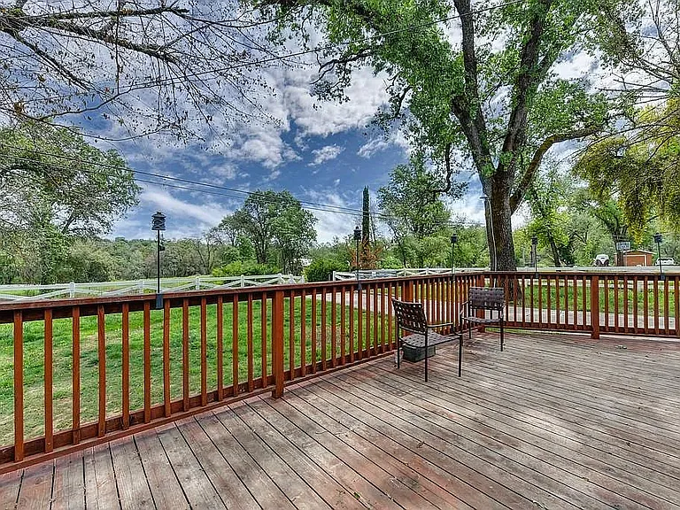 4524 Salmon Falls Rd — Photo 3