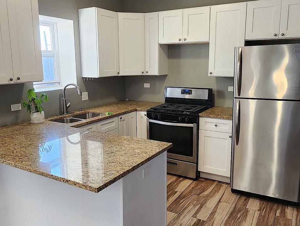 1st image of 1100 N Massasoit Ave #2
