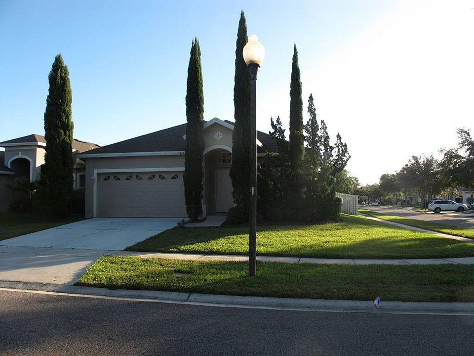 1st image of 14331 Cheverleigh Dr