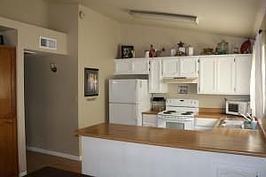 4th image of 4207 E Camino St