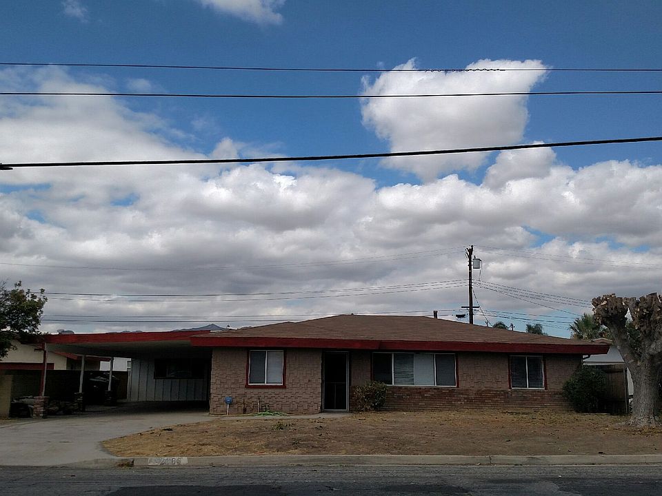 1st image of 42066 Mayberry Ave