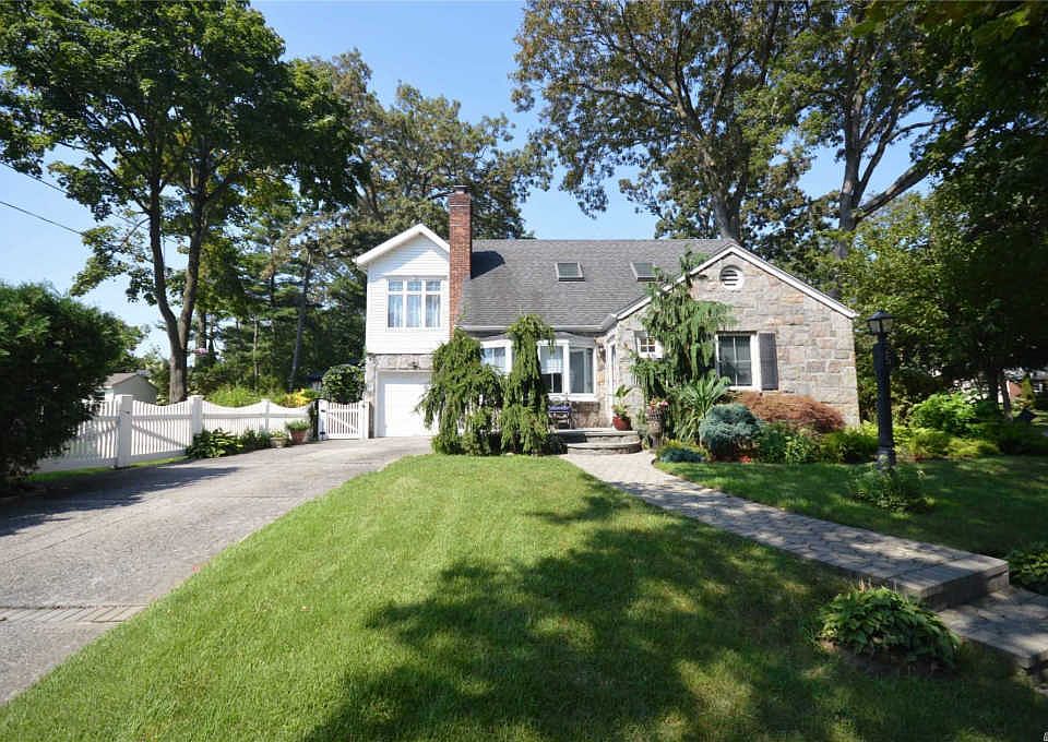 1st image of 25 Pinewood Ln #L