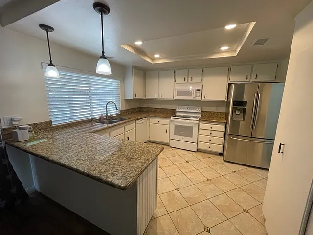 13471 Preciado Ave — Photo 12