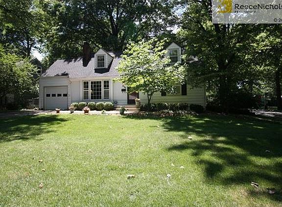 Nice Large Corner Lot. Can't You Just See Yourself Living Here?
