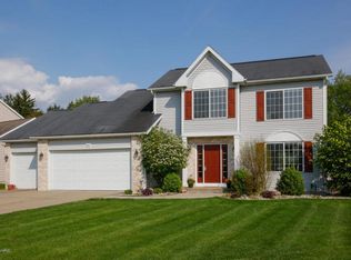 5847 Baywood Dr, Portage, MI 49024