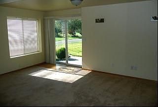 5th image of 601 N Garry Dr