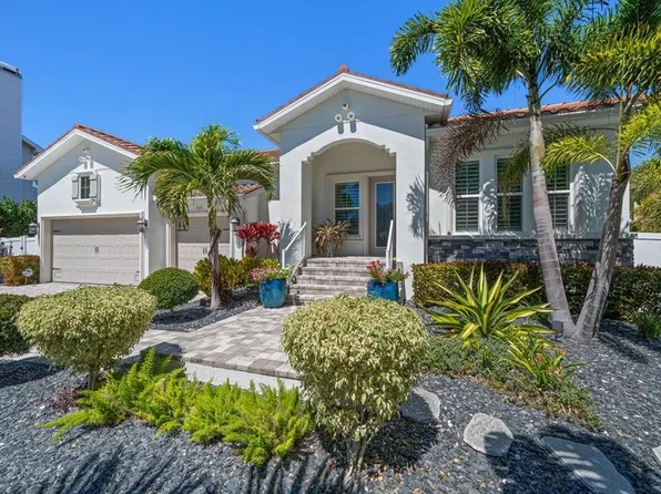 713 Nina Dr, Tierra Verde, FL 33715