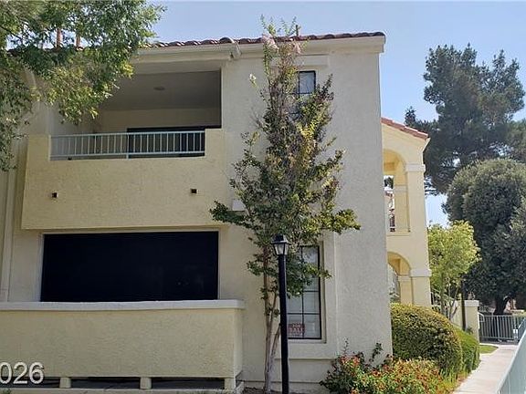 2nd image of 4865 S Torrey Pines Dr Unit 106