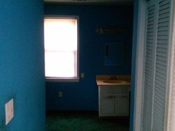 4th image of 964 Finley Dr