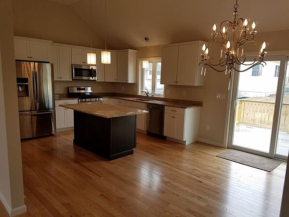 3rd image of 2 Pzegeo Cir