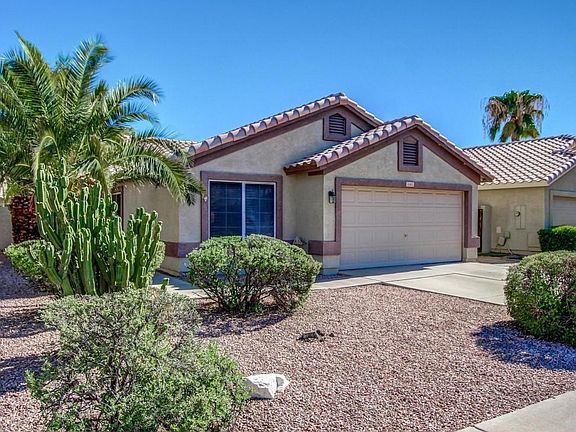 Low Maintenance Desert Front