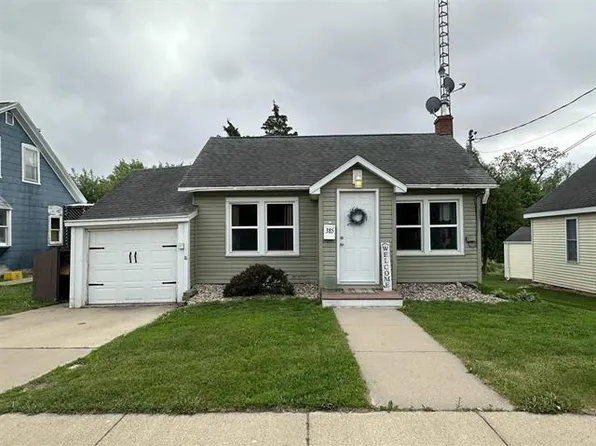385 North Water Street, Platteville, WI 53818
