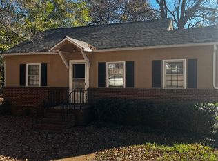 441 Granby Cir, Charlotte, NC 28217