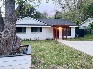 947 S Wood Ave #B, Fayetteville, AR 72701