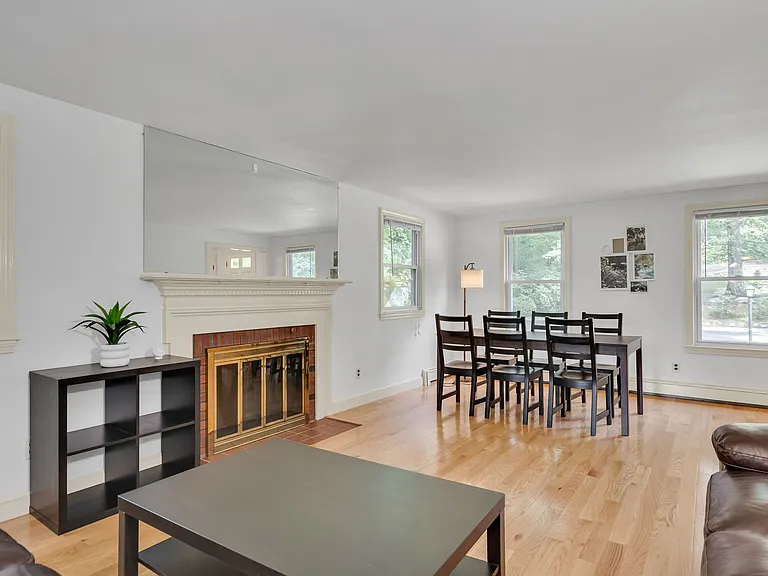32 Dewey Rd — Photo 10