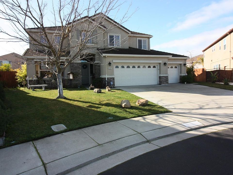 1st image of 2255 Plumeria Pl