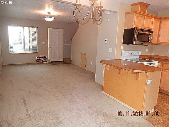 4th image of 4000 NE 109th Ave Unit 55