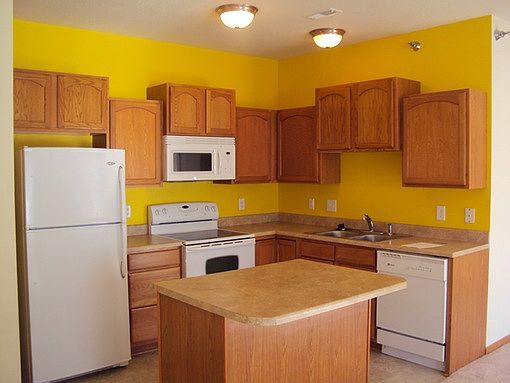 3rd image of 10320 Norfolk Dr Unit 16