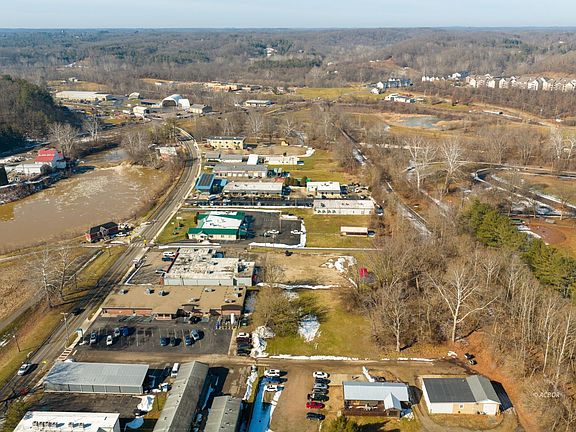 5th image of Blue Line Dr