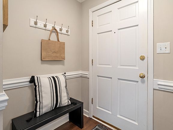 4th image of 4619 Hershey Ct