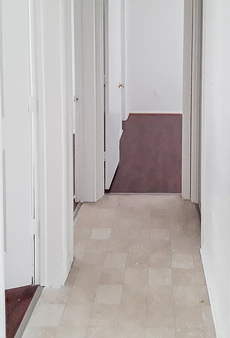 3 bed, $1,299 — Photo 2